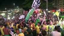 Brésil: les députés ouvrent la voie de la destitution