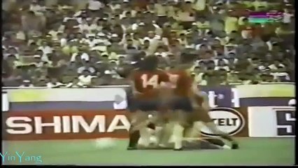 لقطات الحارس المجنون"هيجيتا" أذكى حارس مرمى في العالم