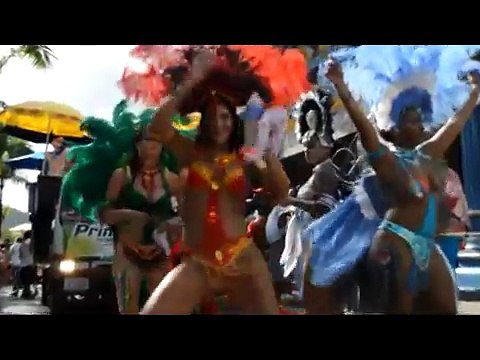 PERREANDO STRETCH BEND & TOUCH YOUR TOES SXM CARNIVAL 2014 videos nokturna9 judith roumou