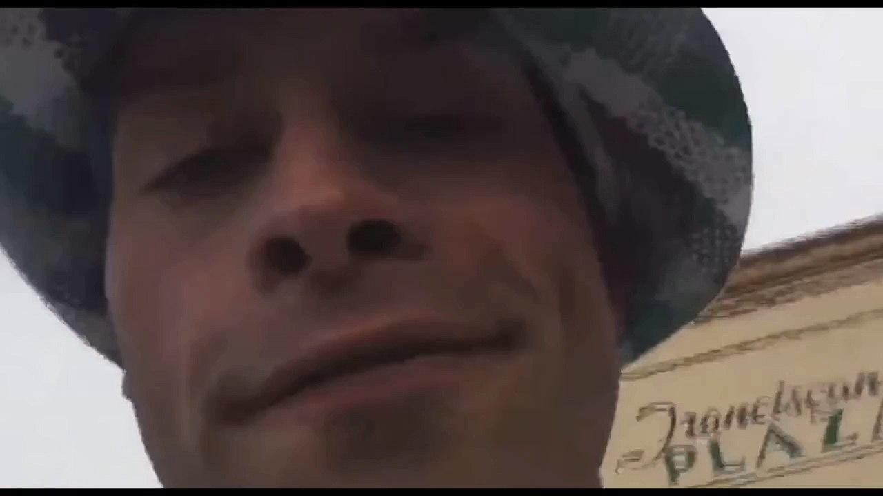 FUCKING DEGENERATE