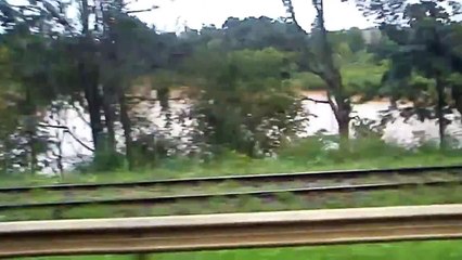 RIO IVAÍ TRANSBORDA E PONTE DA PR 323 É INTERDITADA PELA POLÍCIA RODOVIÁRIA