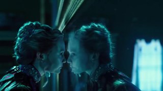 Alice Through the Looking Glass Official Trailer