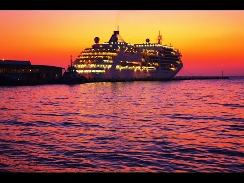 Kuşadası Muhteşem Gün Batımı Görüntüleri