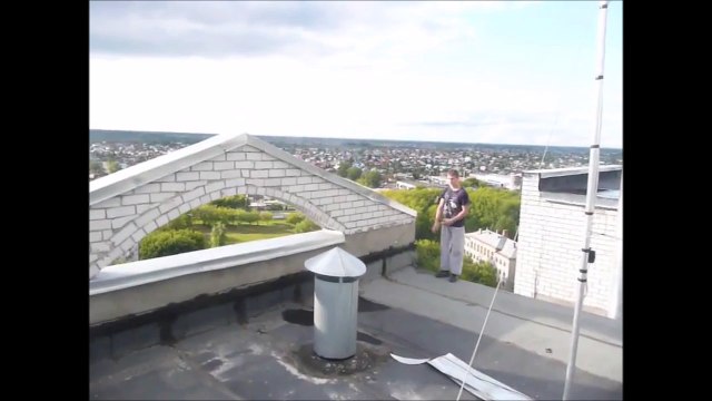 Saut périlleux au dessus du vide, flippant - Roof Jumper
