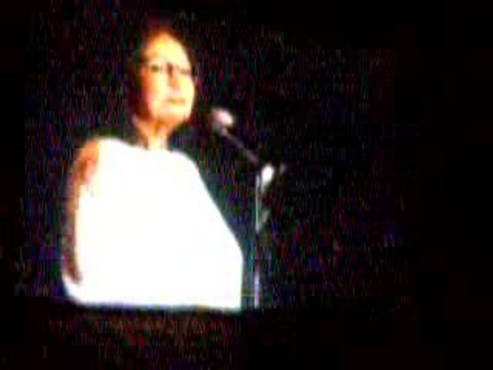 NANA MOUSKOURI-Strong Humming