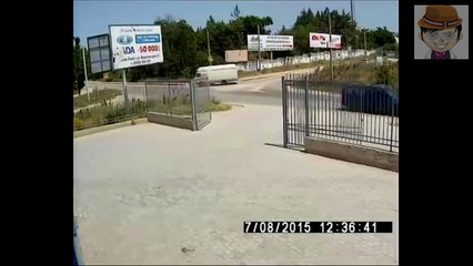 Авария с полицейской машиной - ДТП в Севастополе 08.07.2015