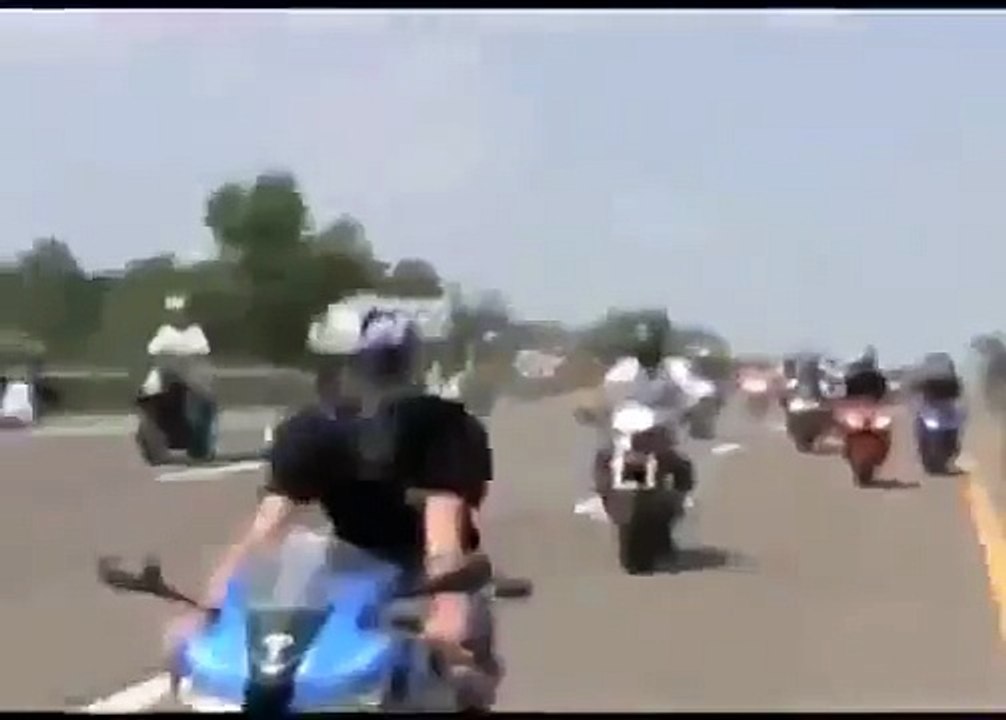 Motorcycle crash caught on tape Motorcycle Fail motor bike accident bike collision motorra