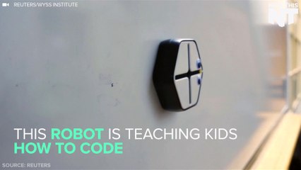This Robot Teaches Kids How to Code