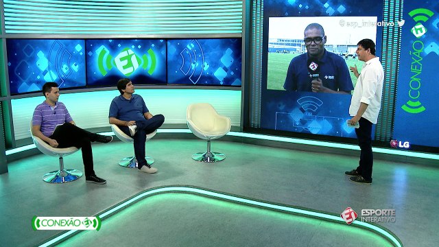 Repórter narrando treino? Leonardo Baran pede e César Fabris arrisca nas cobranças de falta do Grêmio!