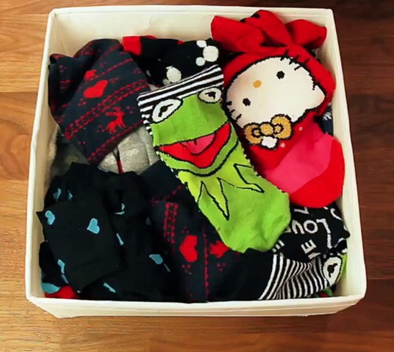 En voyant ça, je remarque que je n'ai jamais plié mes chaussettes de la bonne façon...