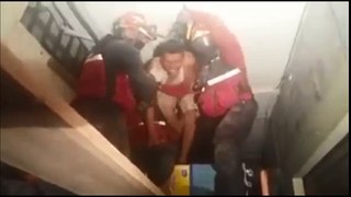 Rescate de sobrevivientes del TERREMOTO EN ECUADOR