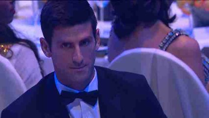 Djokovic triunfa en unos Premios Laureus que honraron a Johan Cruyff