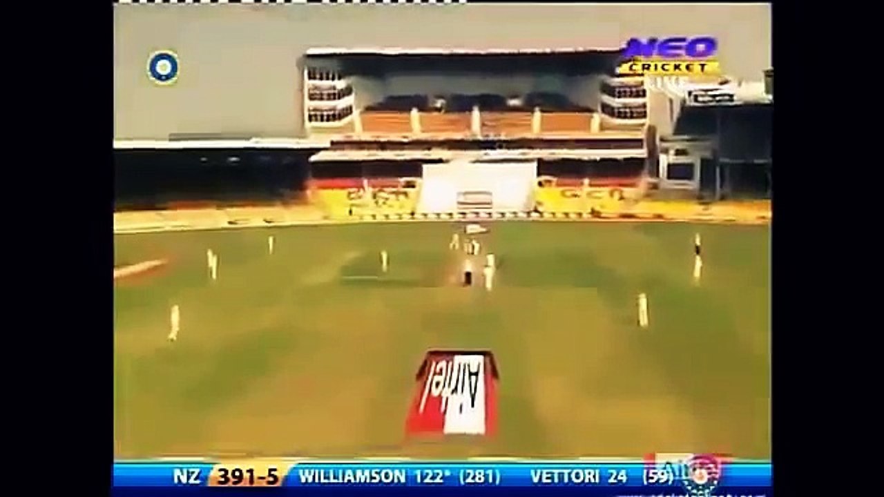 FUNNY MS Dhoni STUMP Mic Comments Must Watch