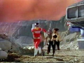 Power Rangers in Space S1 E2