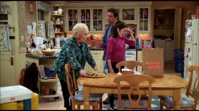 Doris Roberts, star de la série Everybody Loves Raymond , est décédée à Los Angeles