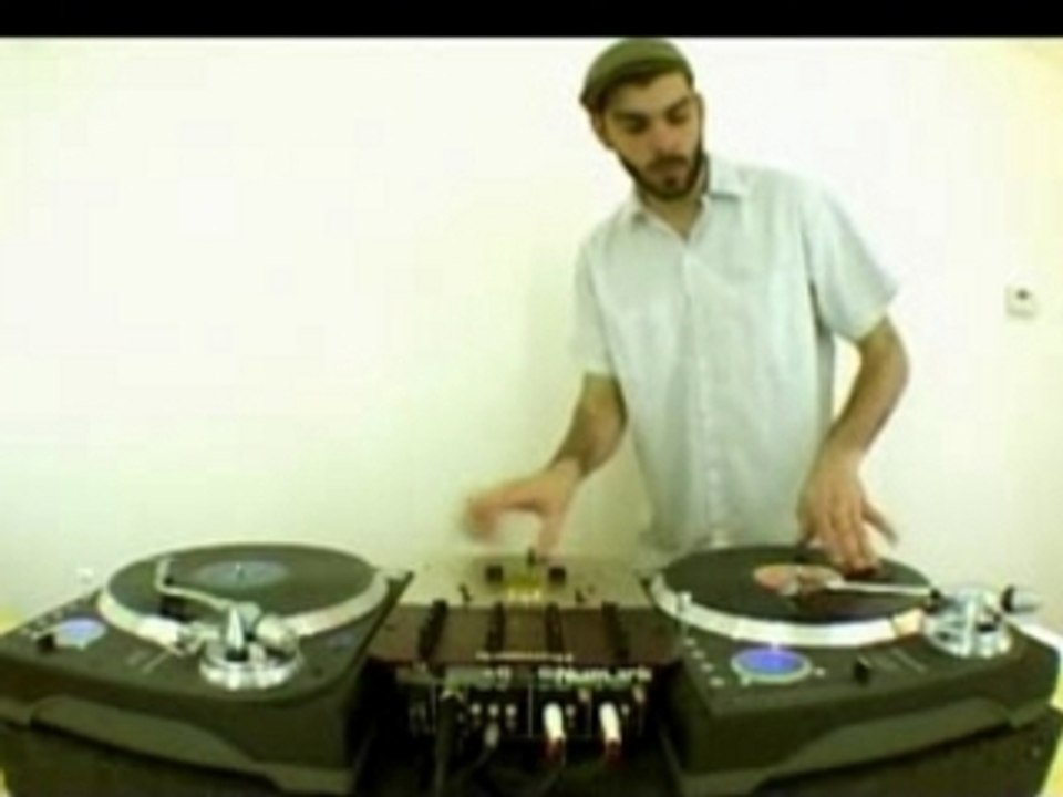 Bnn - phone game djPone