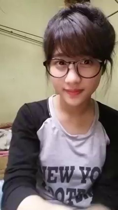 Em ý đã xinh lại còn hát hay nữa @@