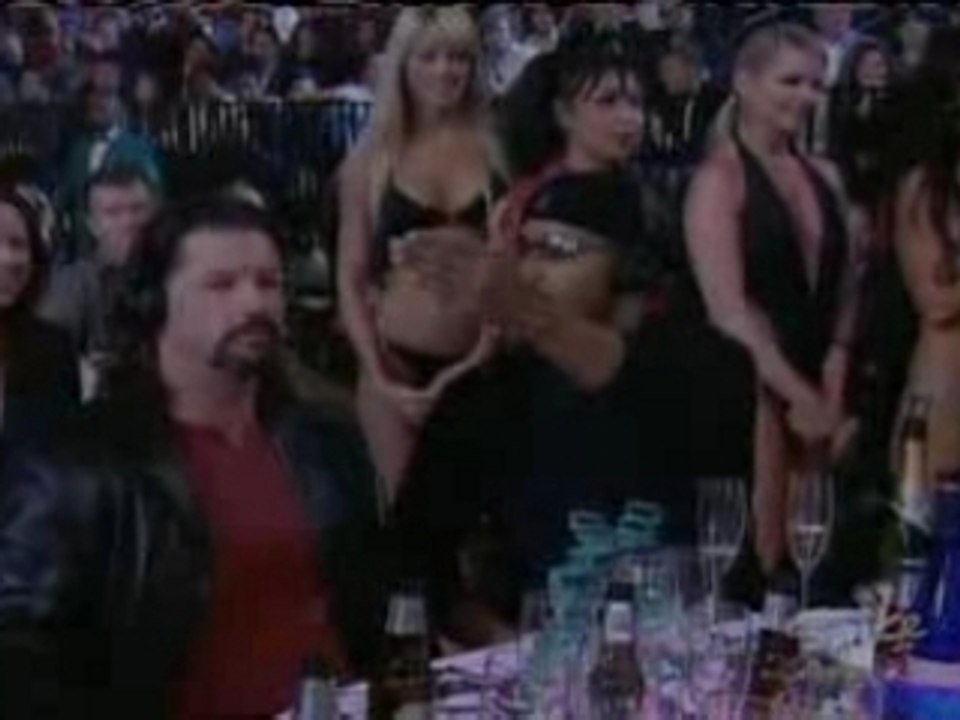 WWE - Rey Mysterio/Trish Stratus Vs Chris Jericho/Victoria