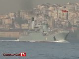 Kriz yaratan Rus savaş gemisi Boğaz'dan tekrar geçti