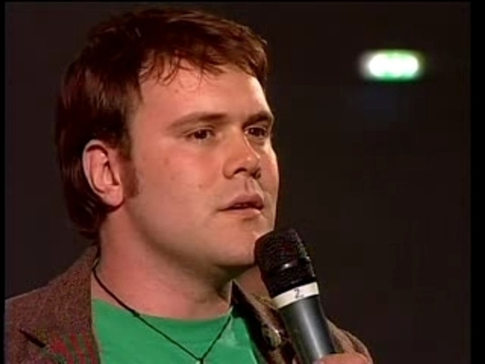 Ant_stuff-Sequence 1-MPEG-4 Improved PAL for CD