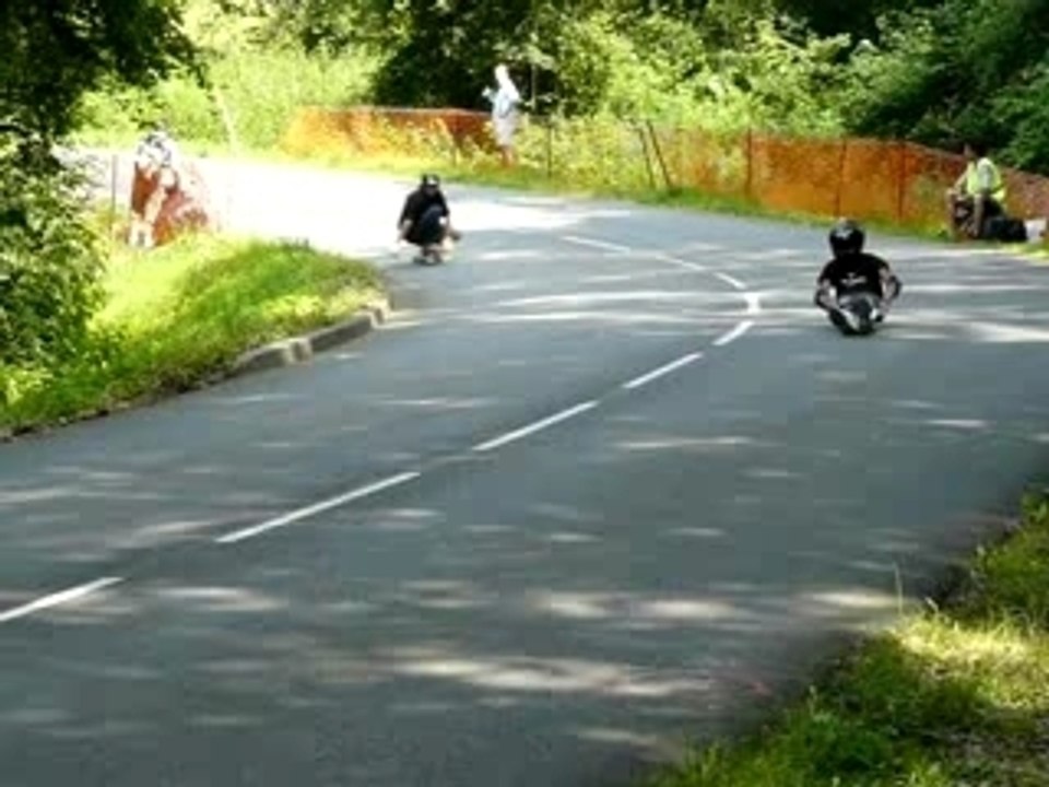 milouzin sur la d35 longskate