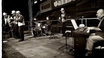 Zygi Jazz Band-Tatuś skąpiec