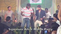 Hottest Signature after match party, Virat, Chris, Pollard, Murali, ABD and Zaheer ramp walk -