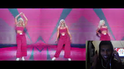 Ekspresi Lucu Liat Video Seksi