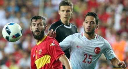 Hakan Çalhanoğlu, Arda'yı Geride Bıraktı!