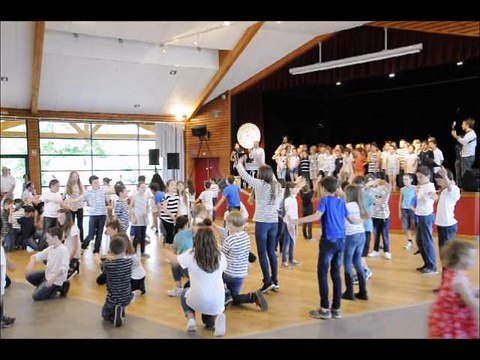 Spectacle 2016 écoliers CCTER