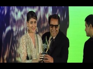 Kareena Kapoor & Dharmendra At Pride Of India Awards 2016
