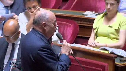 Baisse des dotations : " Quand allez-vous enfin desserrer le garrot qui étouffe les collectivités ! "