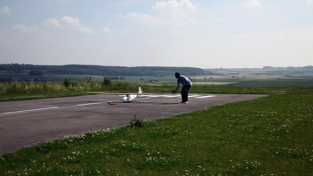 remorquage planeur a senlis le sec N°2