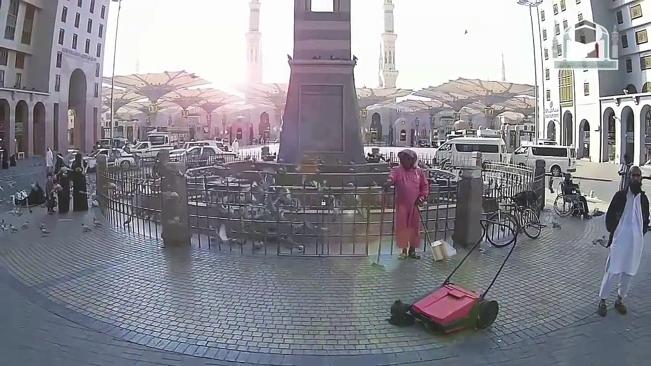 Amazing Drone Footage of the Prophet Mosque