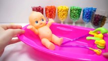 Numbers Counting Learn Colors Baby Doll Bath Time M&Ms Chocolate Candy Creative Video for
