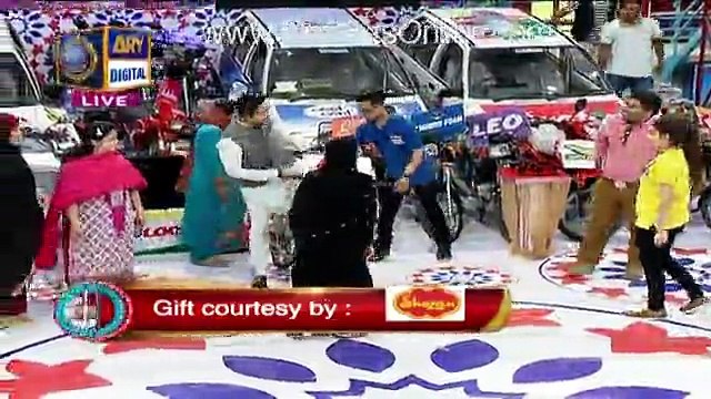 Whats Fahad Mustafa Said To This Women