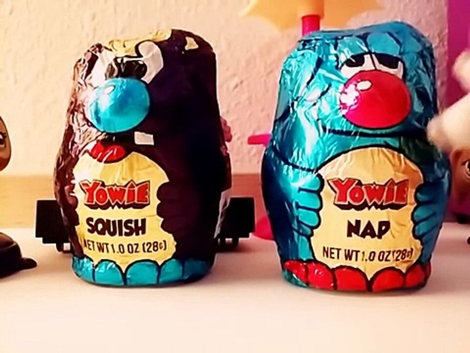 Opening Yowies ft. Chocolate