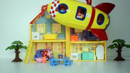 Pig George da Familia Peppa em Missao para Salvar o Mundo!!! Em Portugues Tototoykids_2.mp4