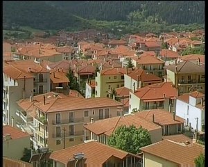 Κοτέτσια και παράγκες τέλος στο Καρπενήσι