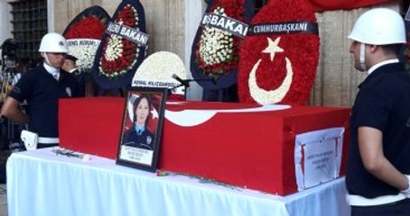 Edirne Nefise Polisi Uğurladı! Selimiye'den İlk Kez Kadın Şehit Kaldırıldı