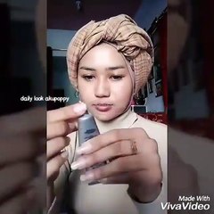 Tutorial Make Up Simple &  Natural Daily Look For Hijabers by Poppy