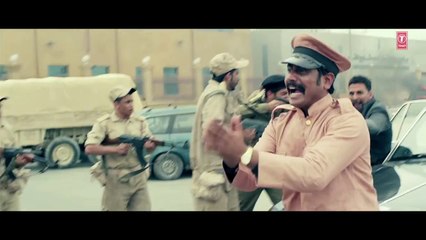 Télécharger la video: AIRLIFT MOVIE CLIPS 3 - Iraqi Army Shots Akshay Kumars Indian Driver