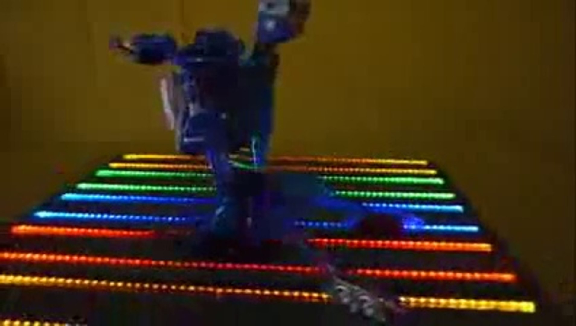 ⁣Поворот карты меню Игрушка Neo X Toyota вращающиеся фонари играть Jumbo Мекка nimeol
