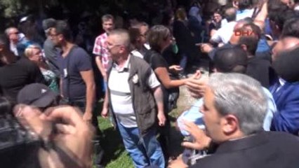 Edirne' de Şehit Cenazesi Sonrası Arbede Çıktı