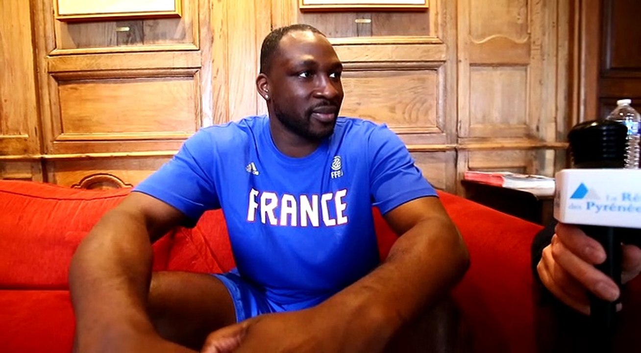 Flo Pietrus, lors du stage équipe de France de basket à Pau : "Je me sens bien ici"