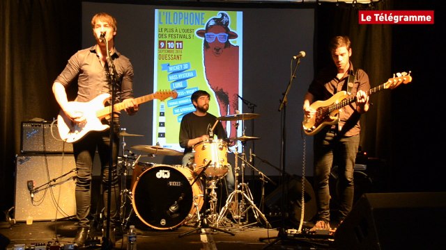 Brest. Ilophone. Pause dej à la Carène