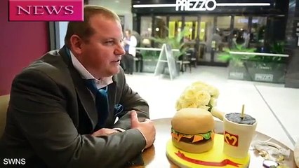 WTF des amoureux se marient au Macdonald