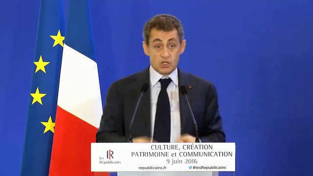 Nicolas Sarkozy - Screaming