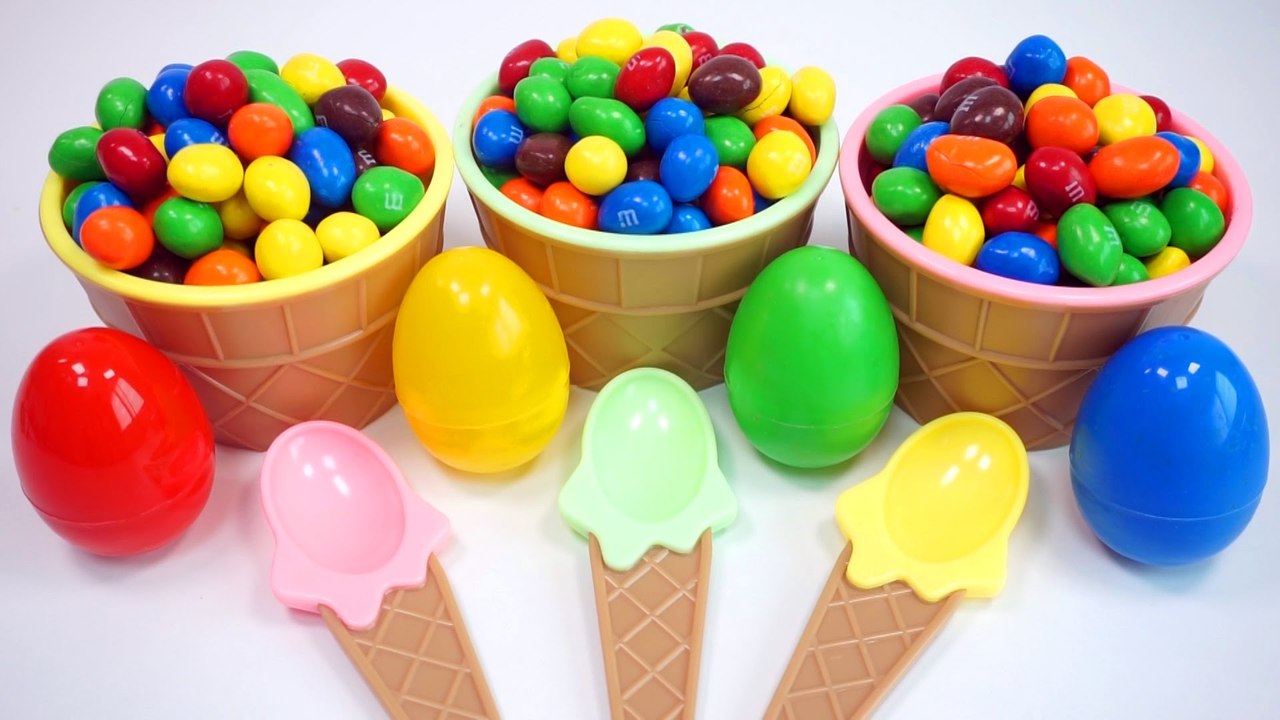 Couleurs chocolat bonbons Surprise Jouets Inside Out Snoopy Minecraft Pokemon Pooh