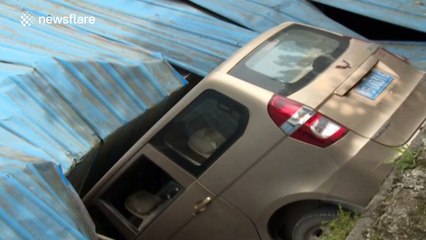 Shocking aftermath of minibus accident in China